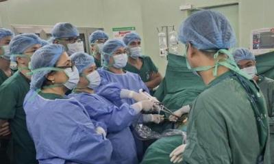 Tháng 11 năm 2025, phẫu thuật lồng ngực đang phát triển mạnh.