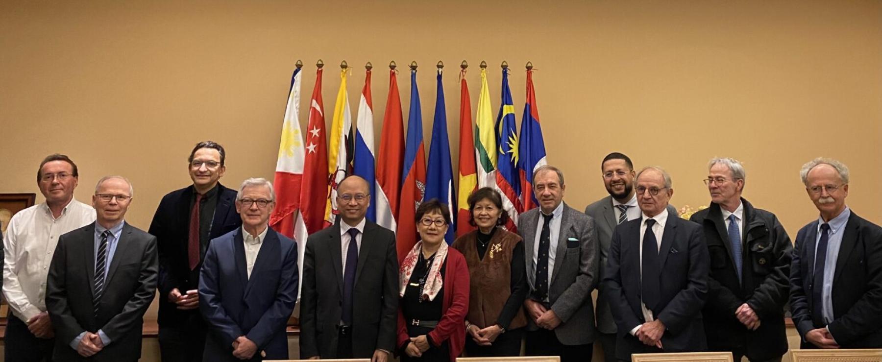 Réception à l'ambassade du Vietnam à Paris